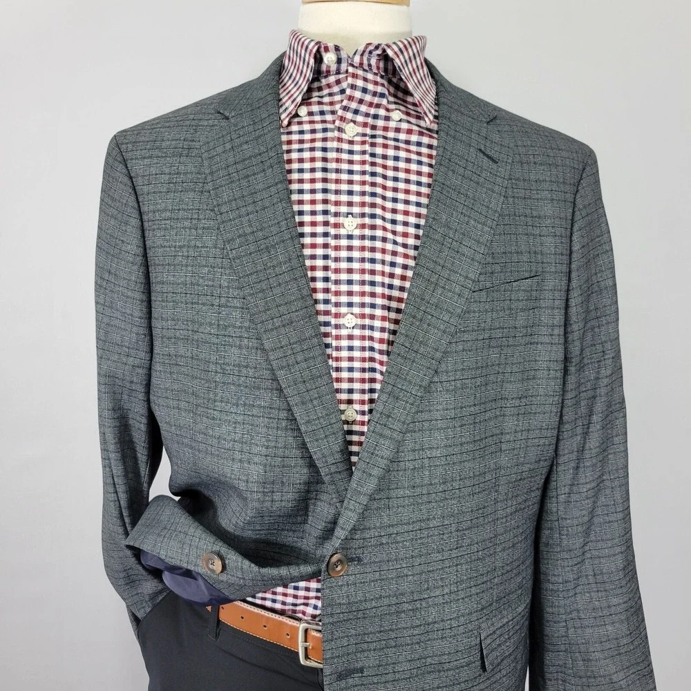Stafford Men's Sport Coat Blazer Two Button Gray Plaid Seasonal Texture Poly 48R